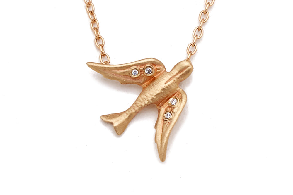 Gold Hummingbird Necklace, Gold Bird Necklace, Dainty Gold Necklace, Gold  Charm Necklace, Dainty Gold Pendant Necklace for Women - Etsy